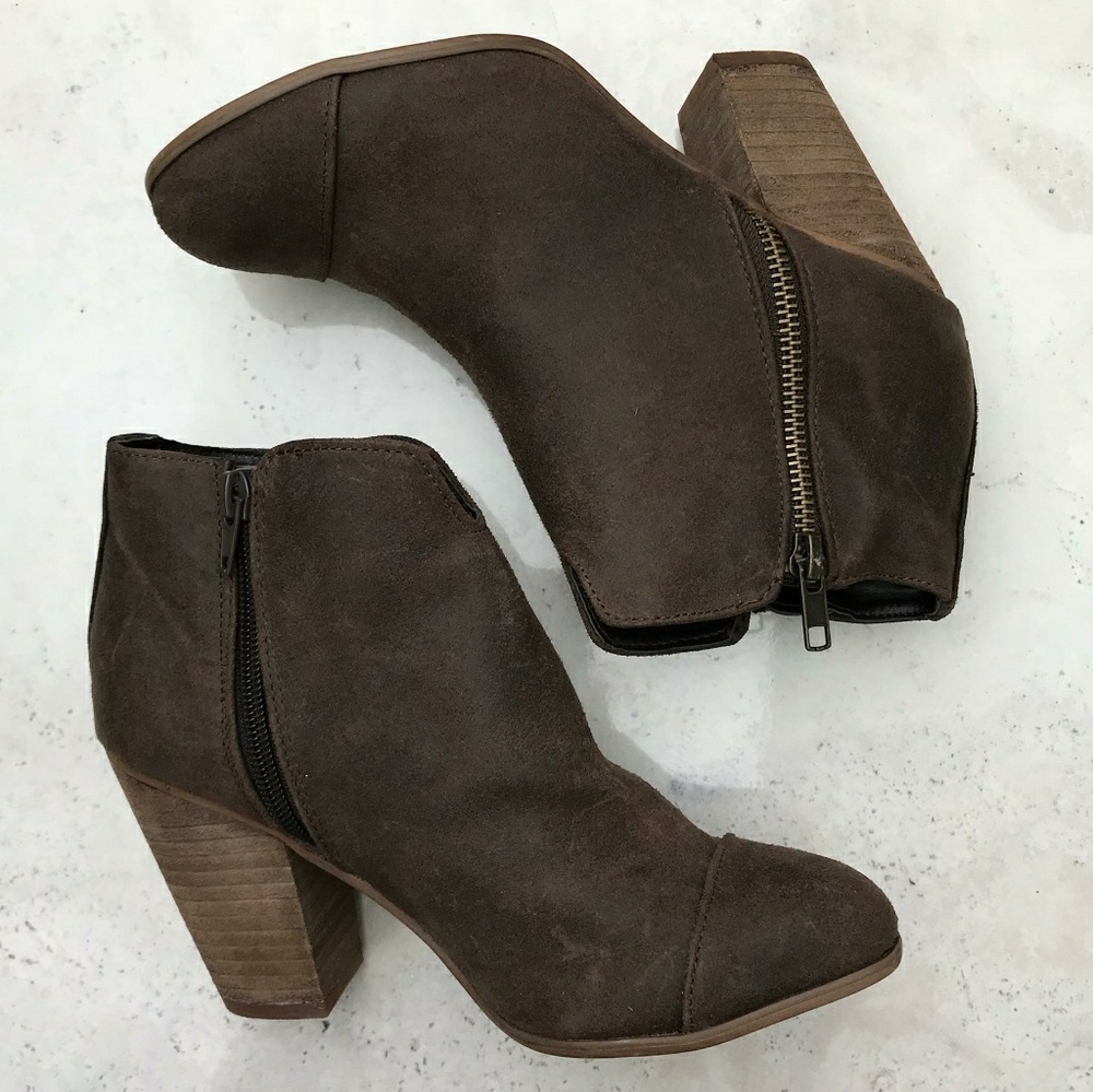 Carlos Santana Brown  booties